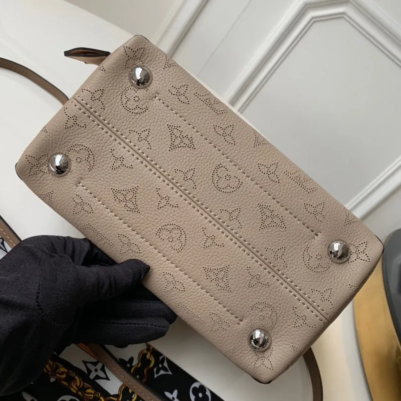 LOV2 Bags - Fashion Bags  992