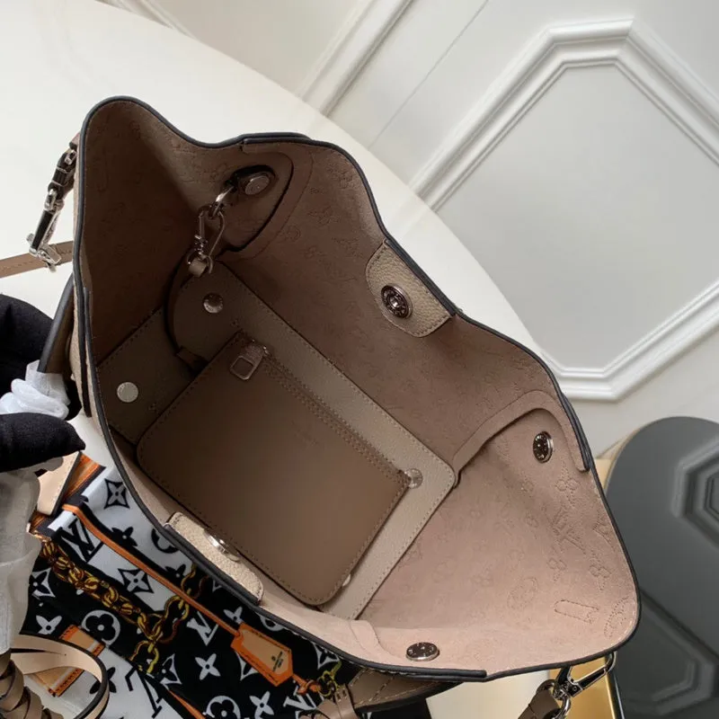 LOV2 Bags - Fashion Bags  992