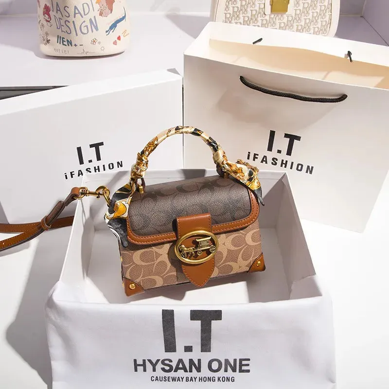 New minimalist and fashionable small , high-end carriage box bag