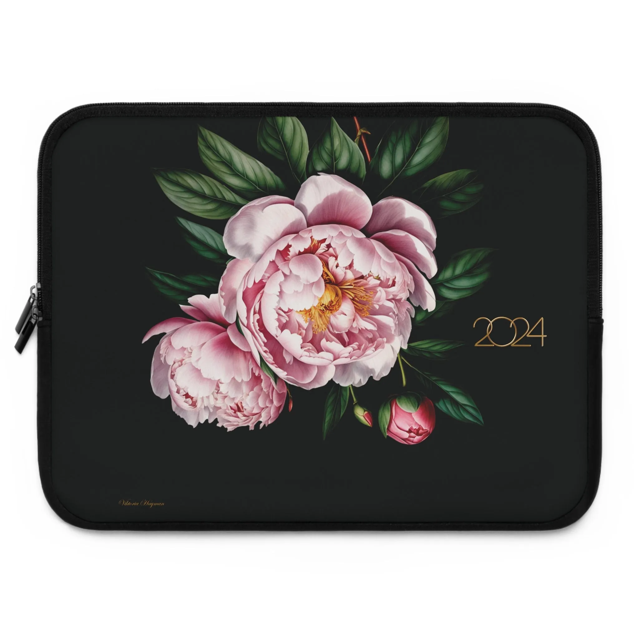 PINK PEONY IN BLOOM 2024 LAPTOP SLEEVE: ELEGANCE IN TRANSIT. NOIR/PINK
