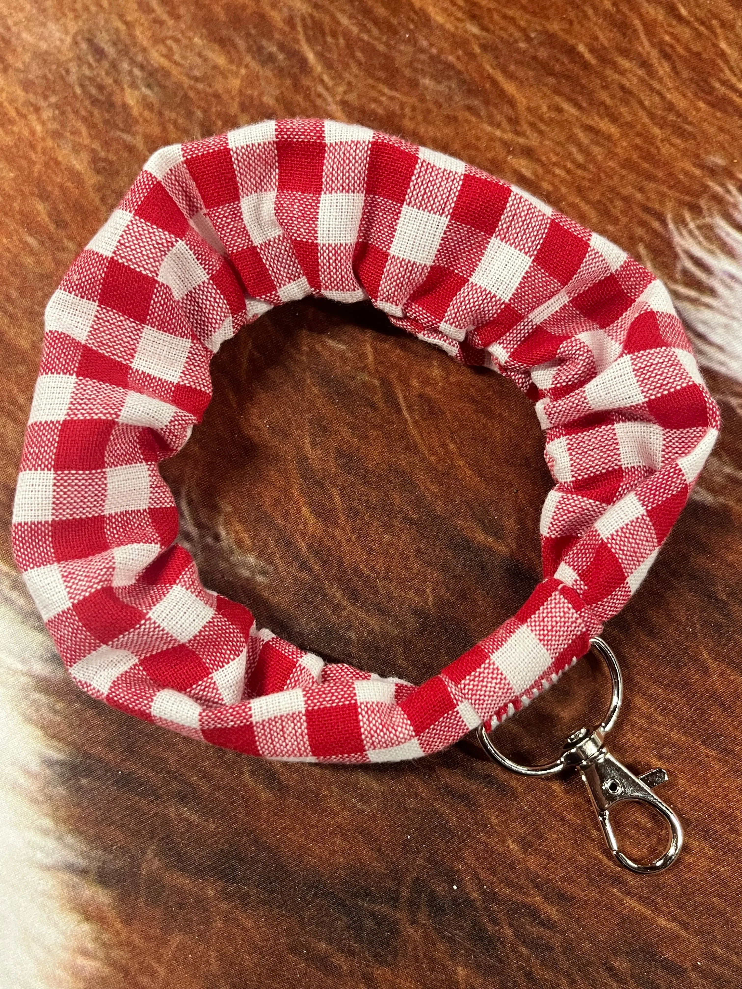Ruffle Keychain