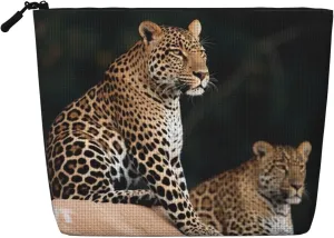Travel Makeup Bag for Women Large Capacity Cosmetic Bags Waterproof Portable Toiletry Bag African Leopard on Rock Make Up Bags with Zipper Aesthetic Makeup Organizer for Ladies Gift