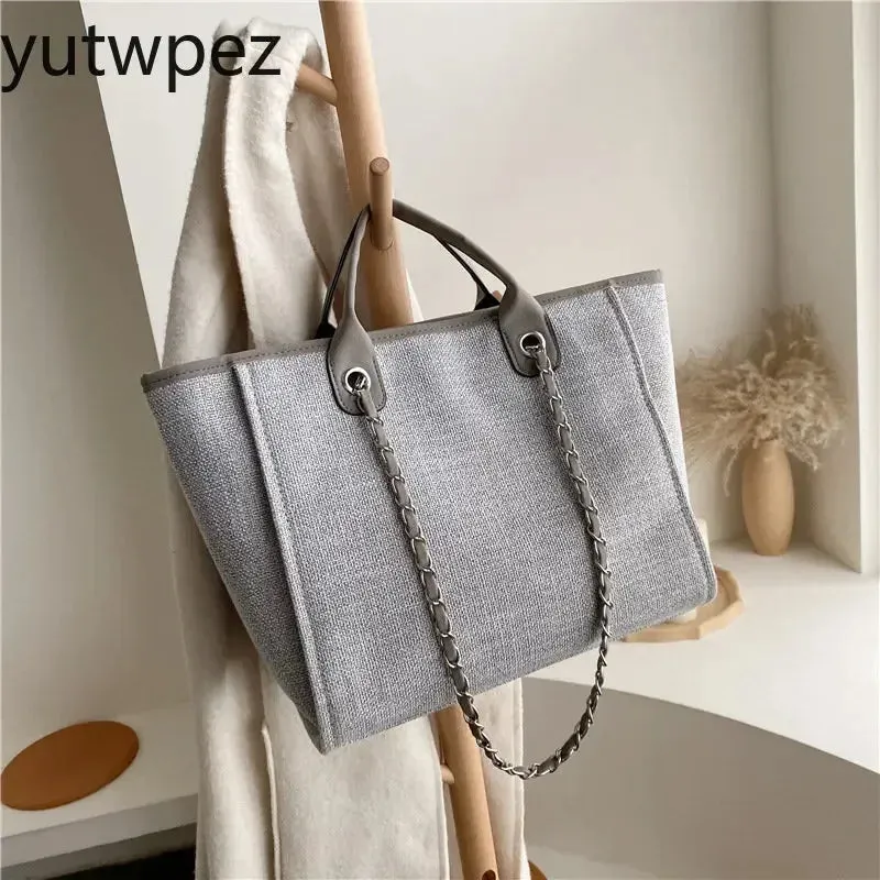 Women's Bag Large Capacity Bag Trendy Versatile Small Crowd Shoulder Bag Luxury Designer Handbag 2024 Bolsa Feminina Messenger
