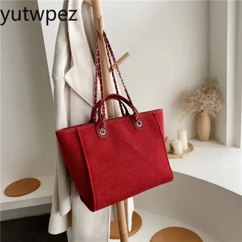 Women's Bag Large Capacity Bag Trendy Versatile Small Crowd Shoulder Bag Luxury Designer Handbag 2024 Bolsa Feminina Messenger